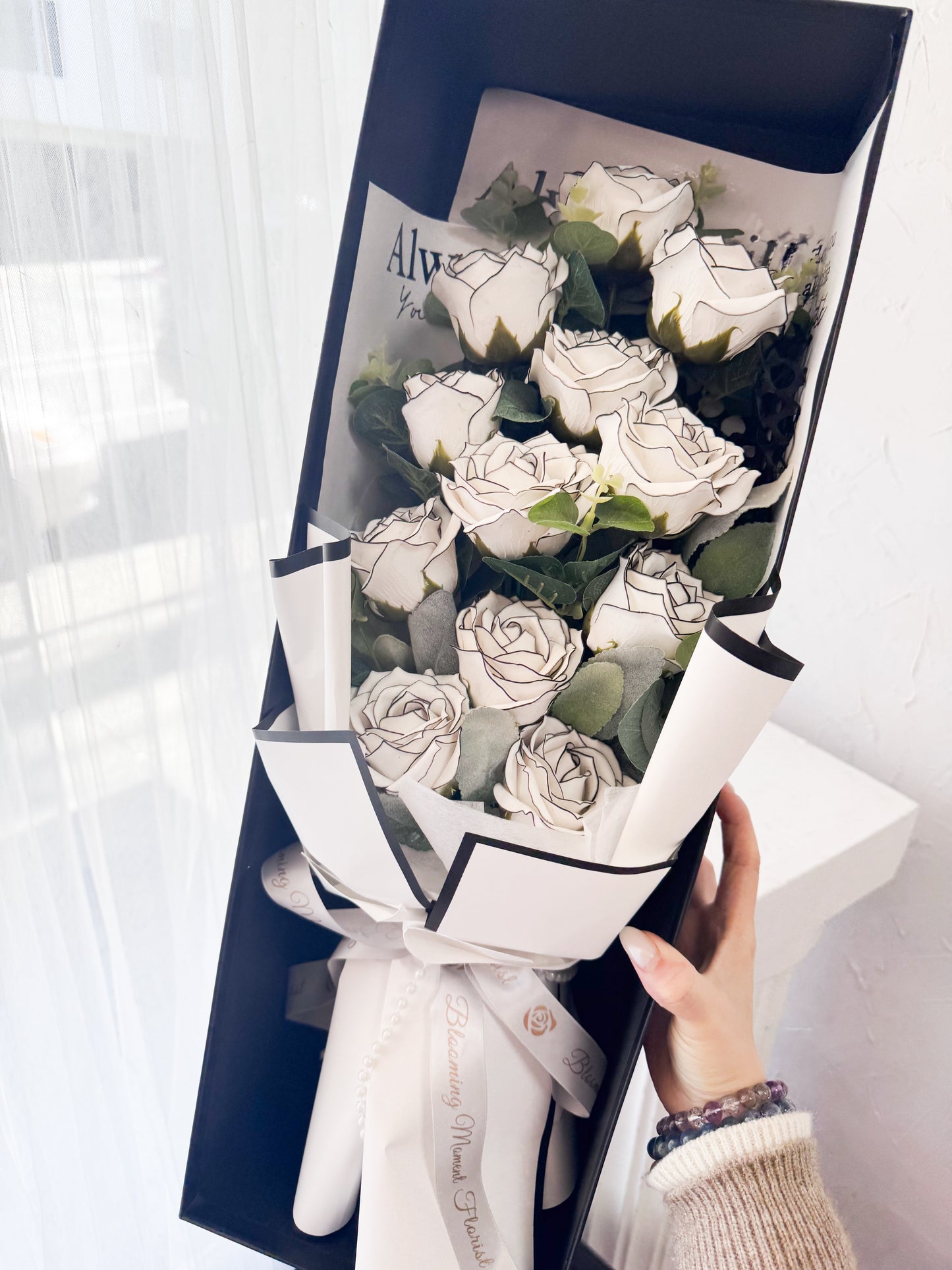 [SOAP FLOWER] Dozen Liner Soap Rose Bouquet Long Gift Box